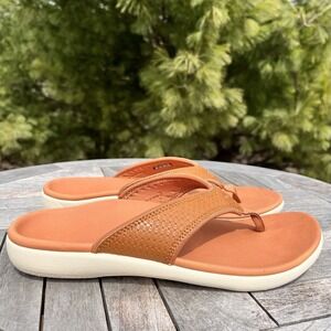 Spenco Yumi Gecko Orthotic Flip Flops Women 8B Saddle Tan Brown Comfort Sandal